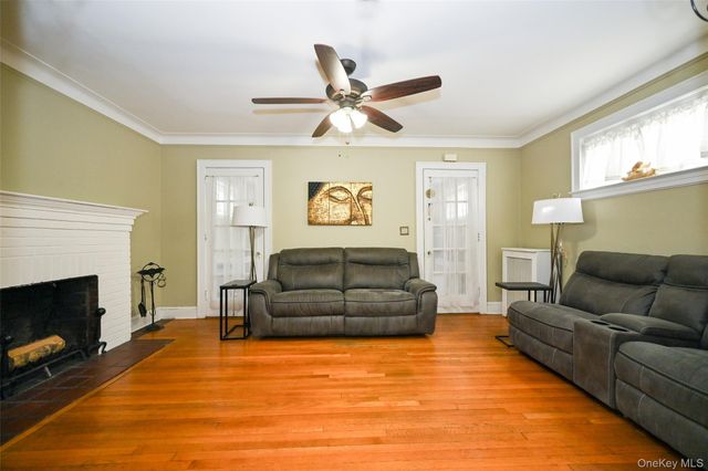 45-20 156th Streets, Flushing, NY 11355