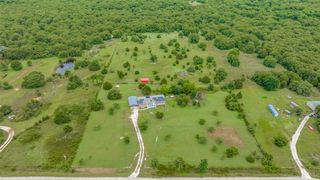 223 Slayden Drive, Sunset, TX 76270