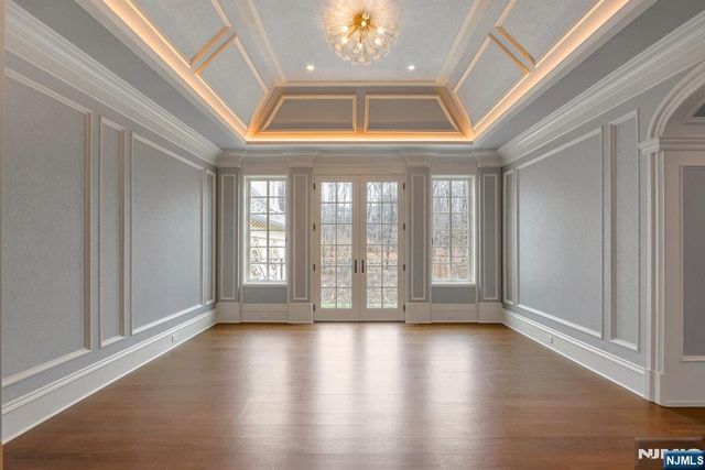 10 Frick Drive, Alpine, NJ 07620
