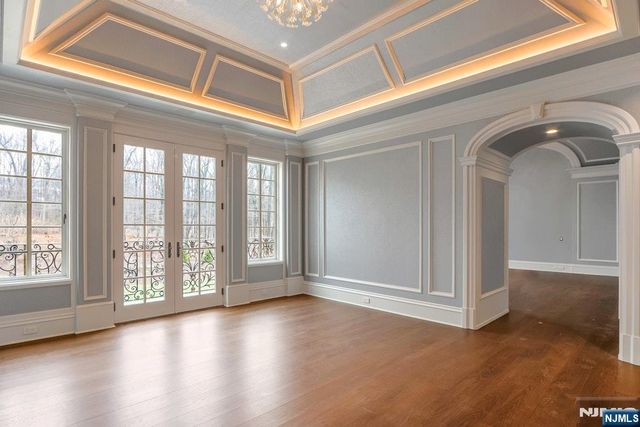 10 Frick Drive, Alpine, NJ 07620