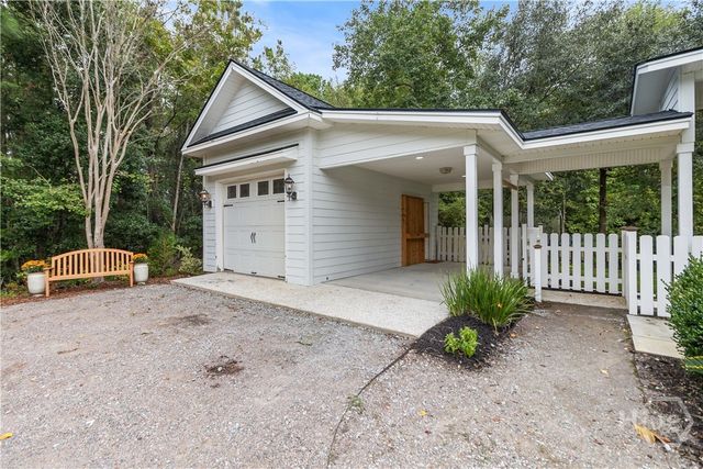 20 Jacobs Circle, Richmond Hill, GA 31324