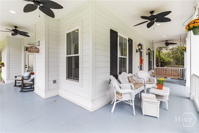 20 Jacobs Circle, Richmond Hill, GA 31324