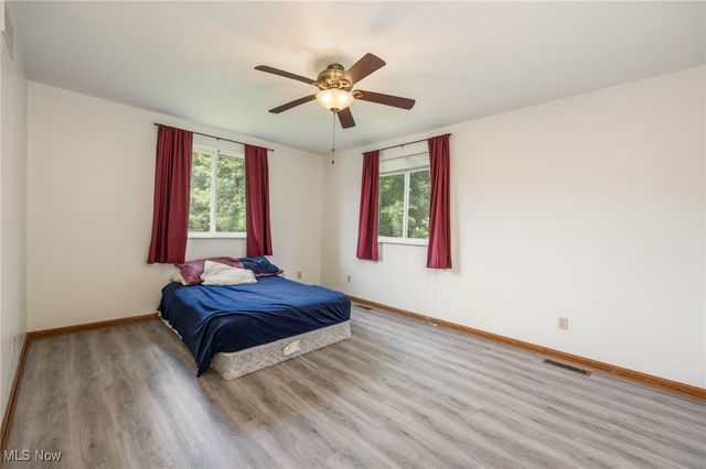 145 Cornerstone Drive, Marietta, OH 45750