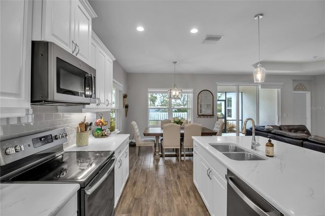 7798 RIDGELAKE CIRCLE, Bradenton, FL 34203