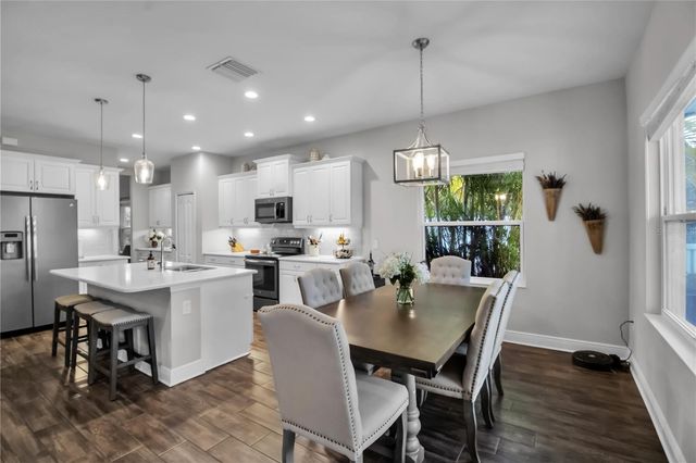 7798 RIDGELAKE CIRCLE, Bradenton, FL 34203