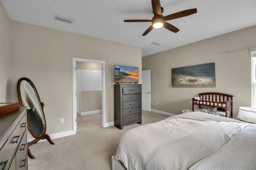 Image 20 of property listing at 7798 RIDGELAKE CIRCLE, Bradenton, FL 34203