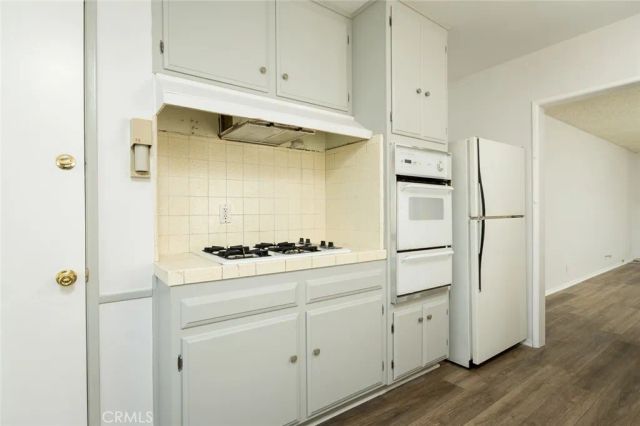 11014 Leolang, Sunland, CA 91040