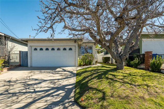 11014 Leolang, Sunland, CA 91040