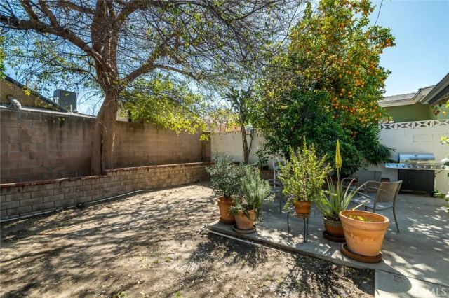 11014 Leolang, Sunland, CA 91040