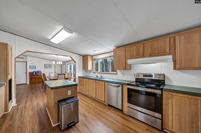 154 Sandy Bank Drive, Lexington, SC 29072