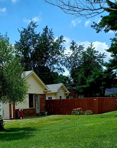 209 Pocahontas Trail, Georgetown, KY 40324