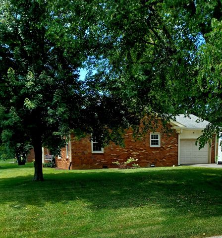 209 Pocahontas Trail, Georgetown, KY 40324