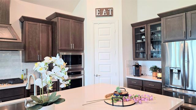 41015 Kimber Lane, Magnolia, TX 77354