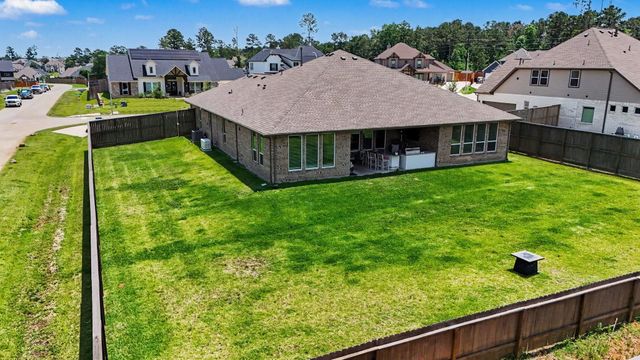 41015 Kimber Lane, Magnolia, TX 77354