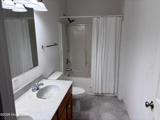 107 Saras Street, Ahoskie, NC 27910