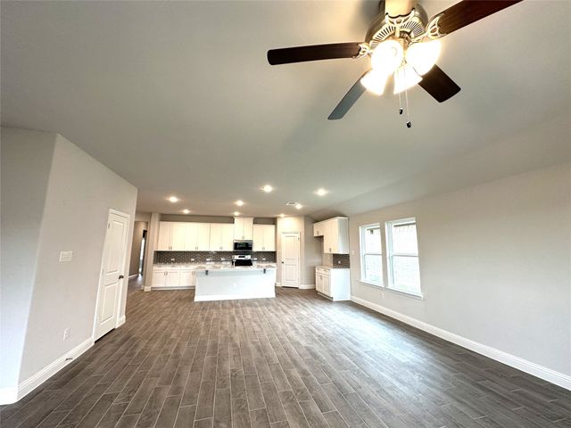 2309 Lannister Street, Mansfield, TX 76063