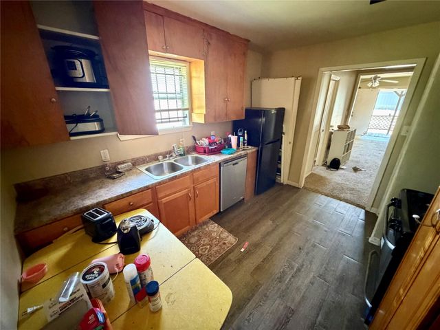 7801 Glass Street, Houston, TX 77016