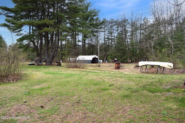 408 Reynolds Road, Moreau, NY 12828