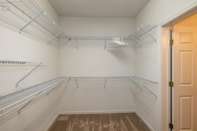 38391 Kingsbury Road, North Ridgeville, OH 44039