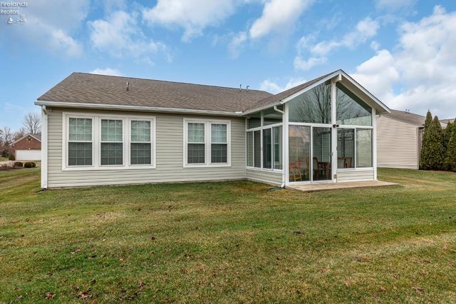 38391 Kingsbury Road, North Ridgeville, OH 44039
