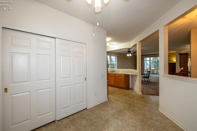 38391 Kingsbury Road, North Ridgeville, OH 44039