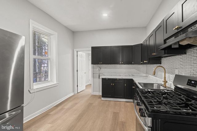 2423 N MYRTLEWOOD ST, Philadelphia, PA 19132