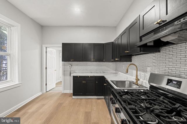2423 N MYRTLEWOOD ST, Philadelphia, PA 19132