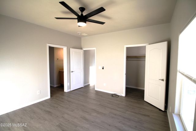 6170 N Orange Tree Lane, Tucson, AZ 85741