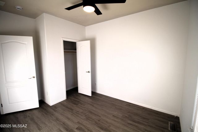 6170 N Orange Tree Lane, Tucson, AZ 85741