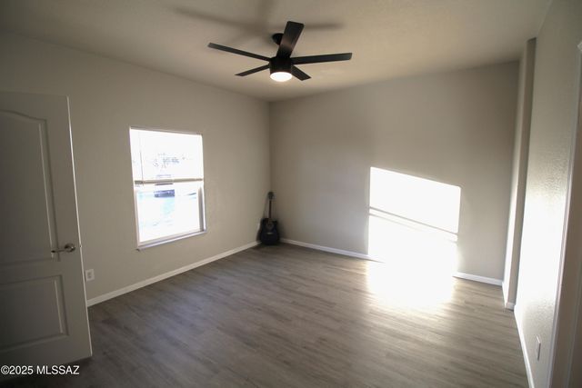 6170 N Orange Tree Lane, Tucson, AZ 85741