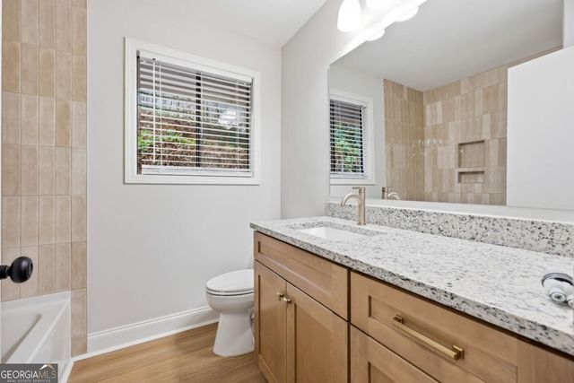 9060 Ruby Lane, Gainesville, GA 30506