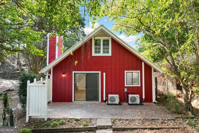 9060 Ruby Lane, Gainesville, GA 30506