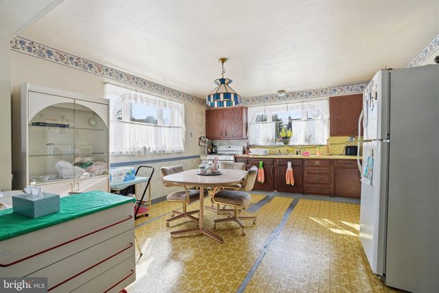 443 RIDGE PIKE, Lafayette Hill, PA 19444