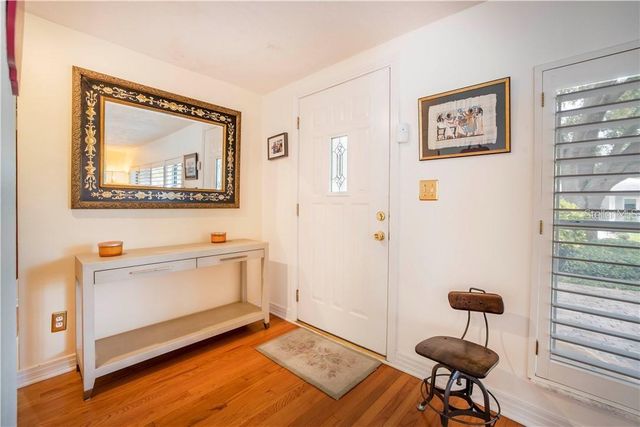 2200 2ND STREET N, St Petersburg, FL 33704