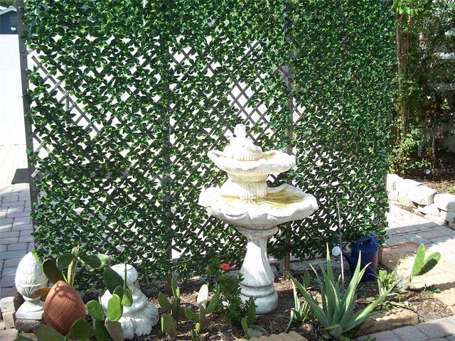 2200 2ND STREET N, St Petersburg, FL 33704