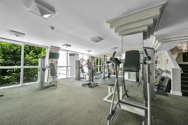 16711 Collins Ave BC-10, Sunny Isles Beach, FL 33160