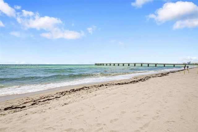 16711 Collins Ave BC-10, Sunny Isles Beach, FL 33160