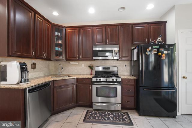 233 CONCORD PL, Pennington, NJ 08534