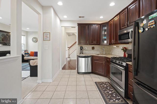 233 CONCORD PL, Pennington, NJ 08534