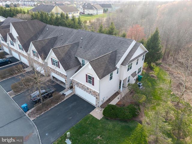 233 CONCORD PL, Pennington, NJ 08534