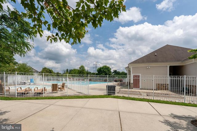 233 CONCORD PL, Pennington, NJ 08534