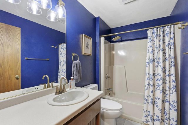 2605 W BIG BEND DRIVE, Appleton, WI 54914
