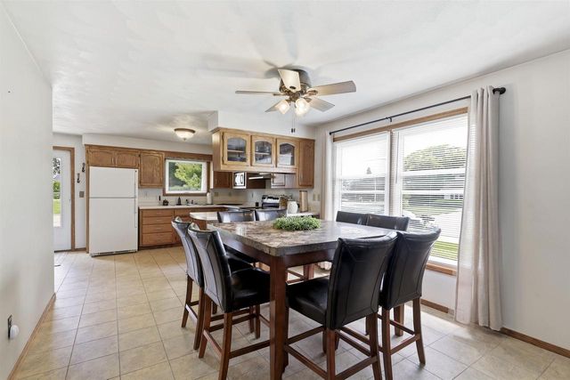 2605 W BIG BEND DRIVE, Appleton, WI 54914