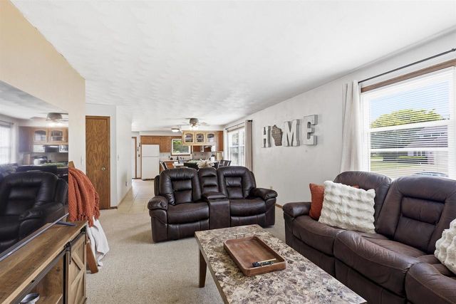 2605 W BIG BEND DRIVE, Appleton, WI 54914