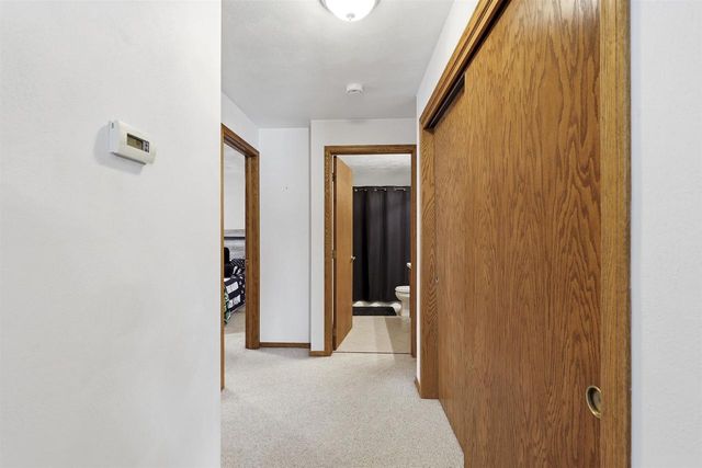 2605 W BIG BEND DRIVE, Appleton, WI 54914