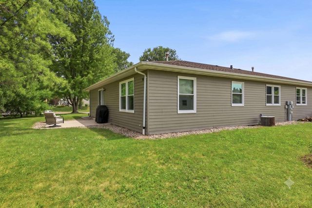 2605 W BIG BEND DRIVE, Appleton, WI 54914