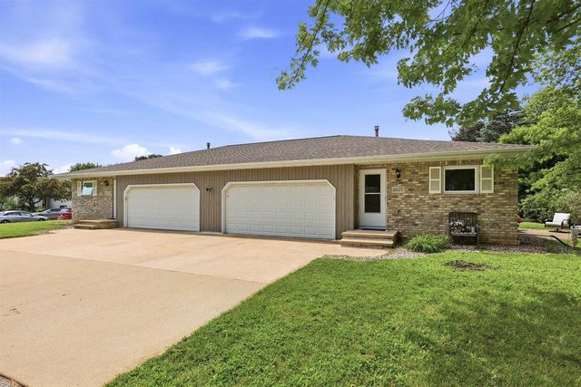 2605 W BIG BEND DRIVE, Appleton, WI 54914