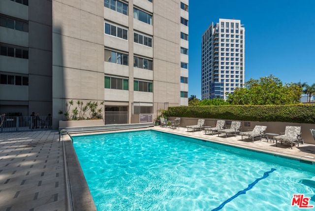 865 Comstock Avenue PHD, Los Angeles, CA 90024