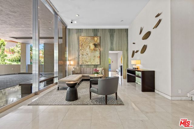 865 Comstock Avenue PHD, Los Angeles, CA 90024