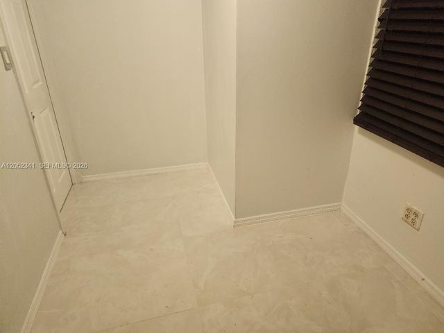 13915 NW 5th Court 1, North Miami, FL 33168